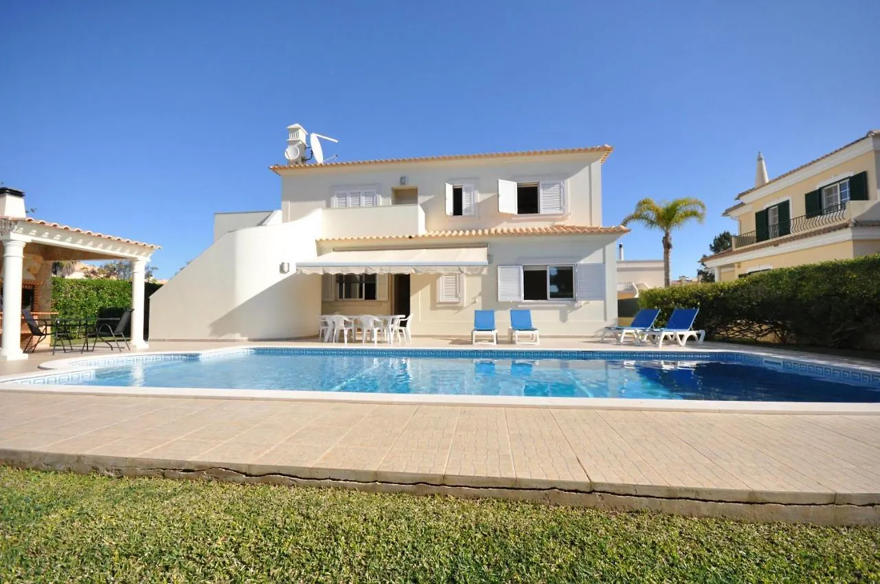 Large 3 Bedroom Private Pool Villa In Vilasol Resort クアルテイラ